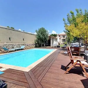  Hébergement de vacances Avec Piscine Et 3 Ideale Groupe France