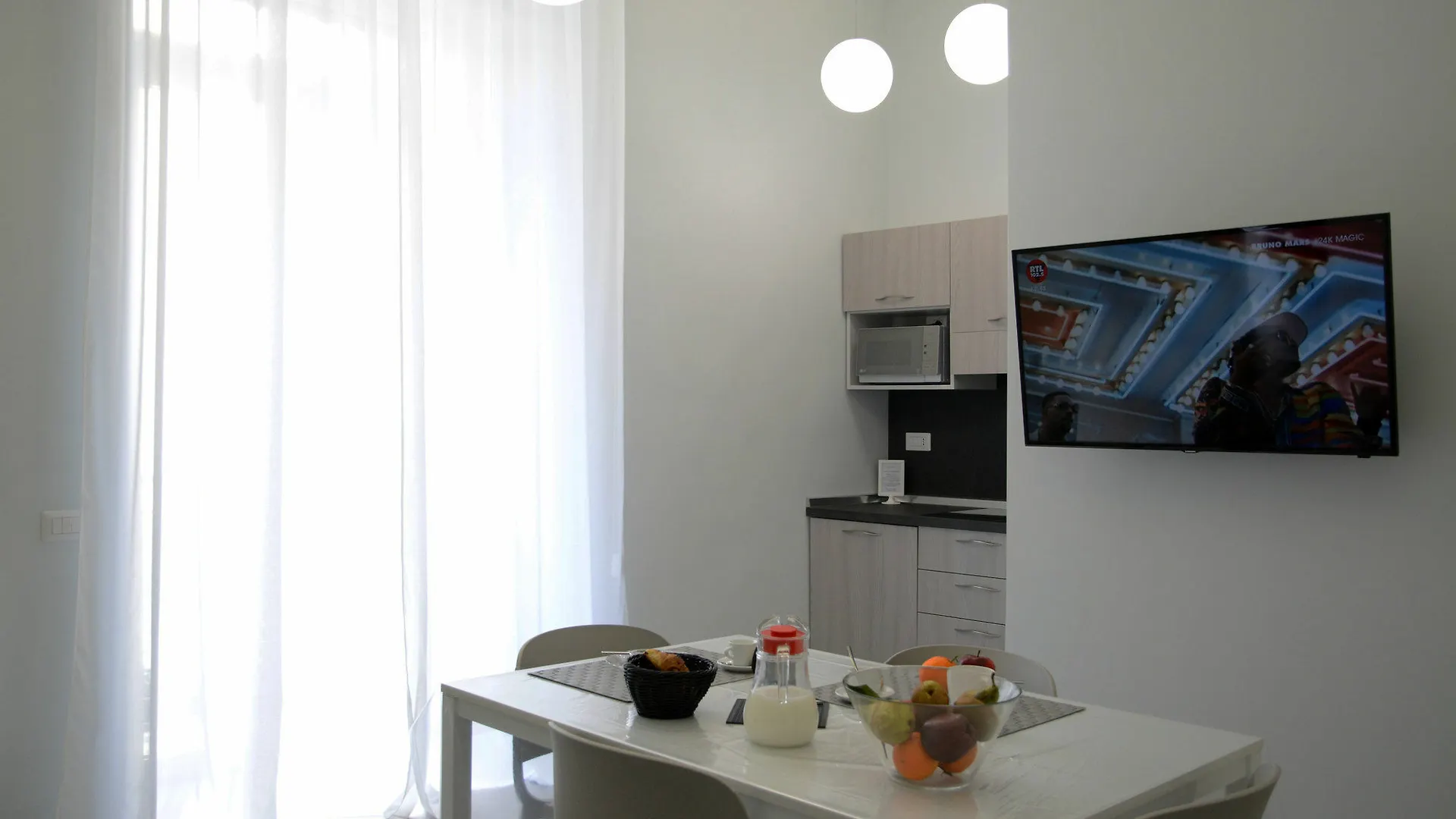 Dioniso'S Luxury Apartments Municipio Neapol